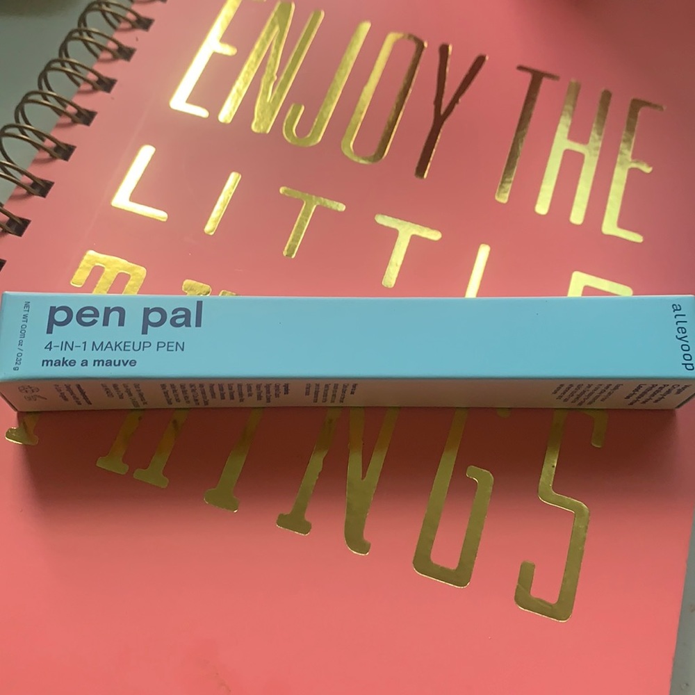 Brand new pen pal eye pen